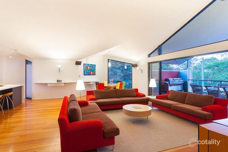 Property photo of 38 Twelfth Avenue St Lucia QLD 4067