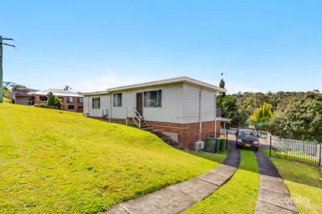 3/8 Medlow St, Cardiff, NSW 2285