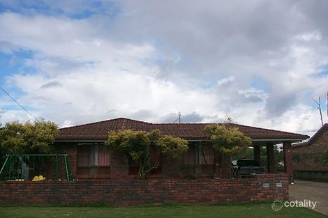 2/3 Ambako Pl, Golden Beach, QLD 4551