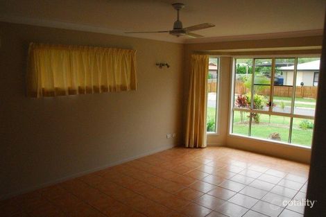 Property photo of 25 Banksia Court Cannonvale QLD 4802