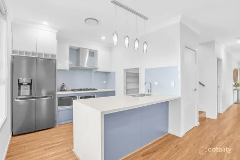 Property photo of 60 Thoroughbred Way Box Hill NSW 2765