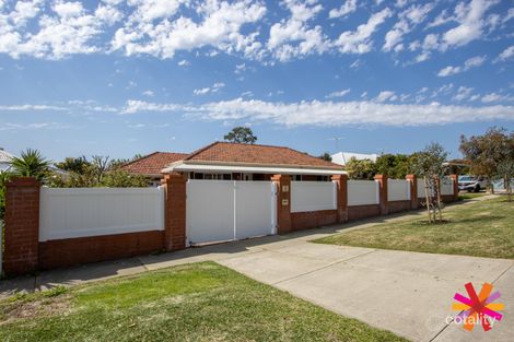 Property photo of 4 Laidlaw Street Hilton WA 6163