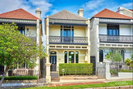 207 ALBANY RD, STANMORE, NSW 2048