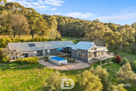 113 Lavender Farm Rd, Woodend, VIC 3442