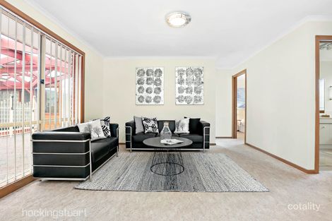 Property photo of 4 St Lawrence Close Werribee VIC 3030