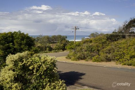 1 Beach St, Wallabi Point, NSW 2430