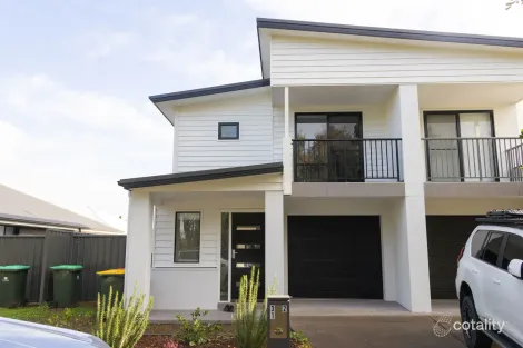 2/31 Broughton Cct, Tanilba Bay, NSW 2319