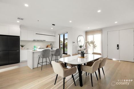 Property photo of 1/9 Stafford Court Doncaster East VIC 3109