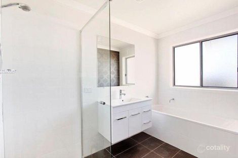 Property photo of 3/3 Deasey Close Casey ACT 2913
