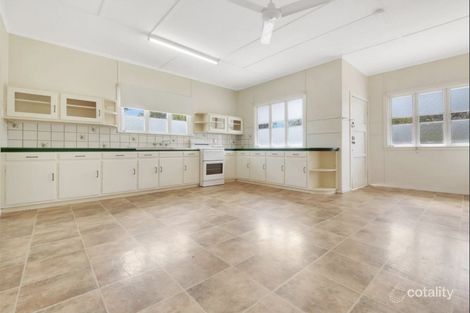 3/204 Elphinstone St, Berserker, QLD 4701