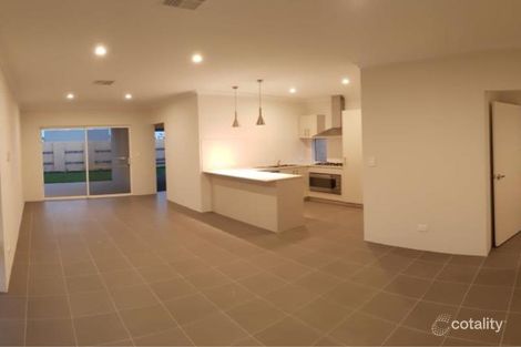 Property photo of 6 Dickerson Loop Hammond Park WA 6164