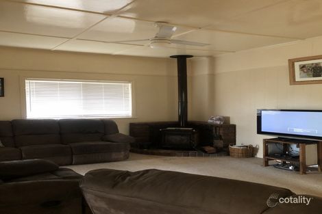 Property photo of 52 Weetwood Street Newtown QLD 4350