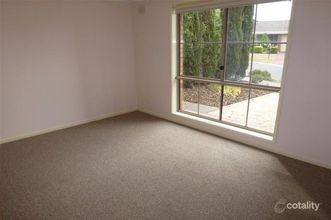 Property photo of 3 Lake Maurice Place Greenwith SA 5125