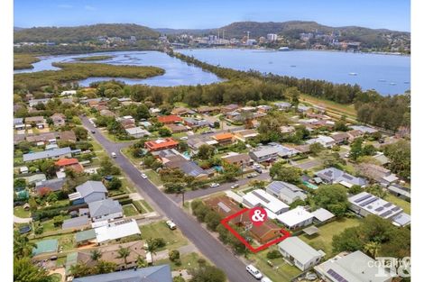 Property photo of 2/2 Welwyn Grove Point Clare NSW 2250