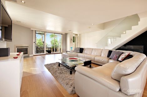 Property photo of 109 Beach Street Port Melbourne VIC 3207