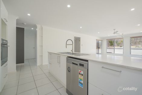 Property photo of 17 Sundowner Road Clinton QLD 4680