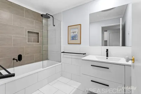 Property photo of 71 Gum Nut Drive Langwarrin VIC 3910