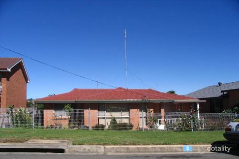 3 Winter Ave, Mount Warrigal, NSW 2528