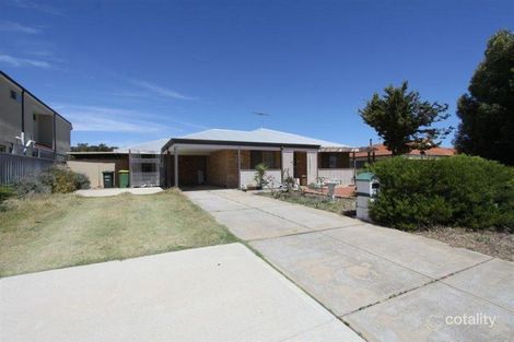 105 Peelwood Pde, Halls Head, WA 6210