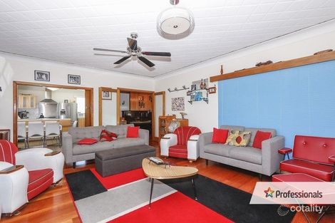 11 Hewton St, Morley, WA 6062