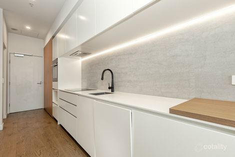 802/443 UPPER HEIDELBERG RD, IVANHOE, VIC 3079