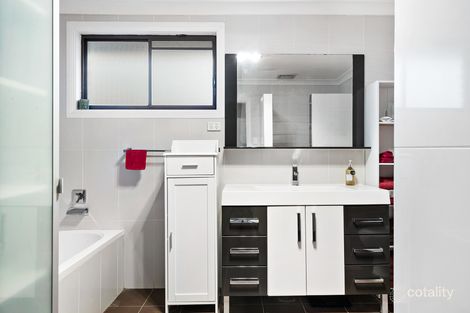 Property photo of 18 Cook Parade St Clair NSW 2759