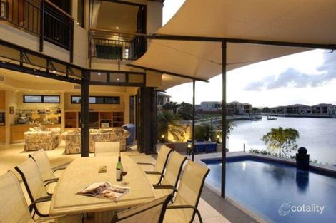 Property photo of 31 King Charles Drive Paradise Point QLD 4216