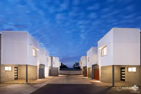 702 Trouts Rd, Aspley, QLD 4034