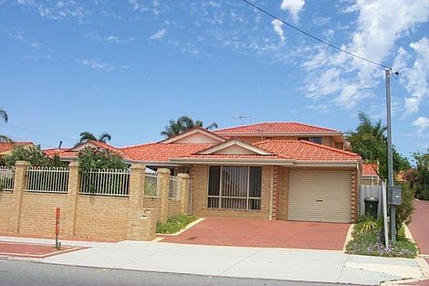 2/65 Brighton Rd, Scarborough, WA 6019