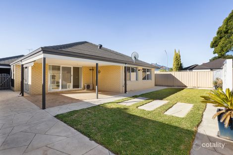Property photo of 9 Mulwarrie Circle Wanneroo WA 6065