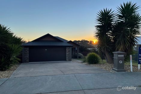 51 Country Club Dr, Lakes Entrance, VIC 3909