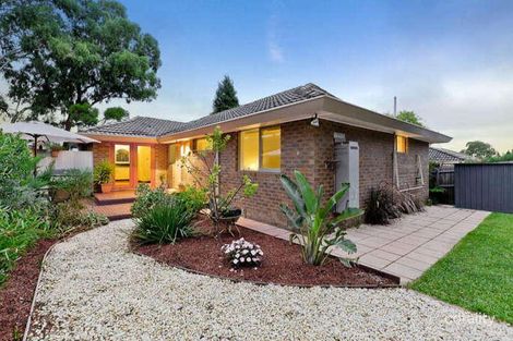 12 Gillingham St, Watsonia North, VIC 3087