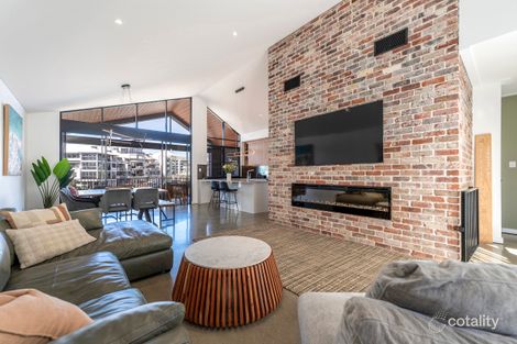 Property photo of 19 Galileo Loop Mandurah WA 6210