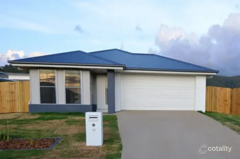 Property photo of 19 Varsity Crescent Norman Gardens QLD 4701