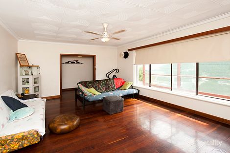 Property photo of 104 Safety Bay Road Shoalwater WA 6169