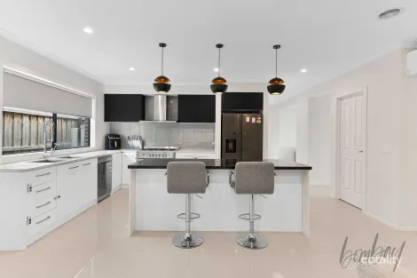 Property photo of 191 Brossard Road Mickleham VIC 3064