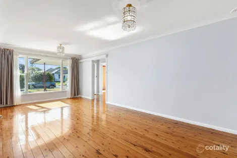 Property photo of 8 Garnet Road Miranda NSW 2228