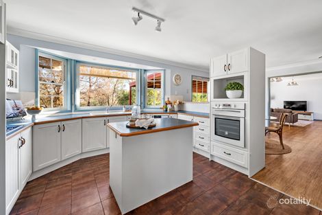 Property photo of 10 Druce Smith Place Wattle Ponds NSW 2330