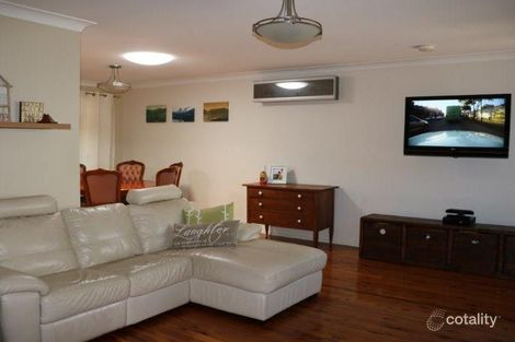 Property photo of 2 Gray Place Bradbury NSW 2560