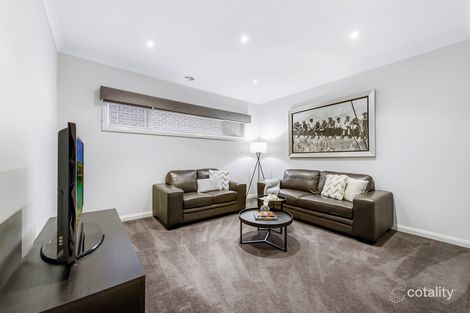 Property photo of 51 Rowling Street Fraser Rise VIC 3336