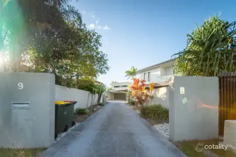 9 Sceptre Ct, Newport, QLD 4020