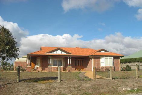 36 The Skyline, Sunbury, VIC 3429