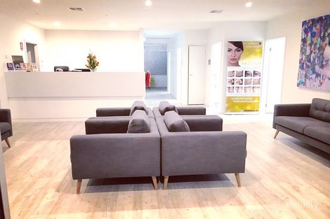 1050 Nepean Hwy, Mornington, VIC 3931