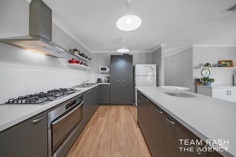 Property photo of 24 Eolian Loop Dayton WA 6055