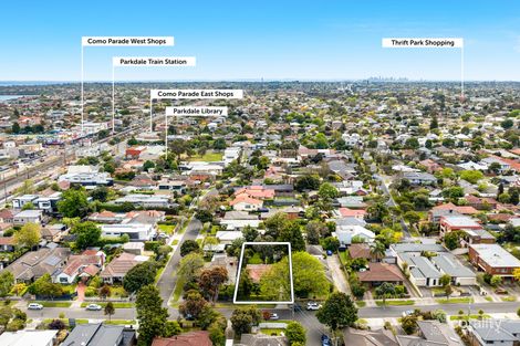 Property photo of 18 Elm Grove Parkdale VIC 3195