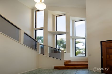Property photo of 1 Sirocco Court Ormiston QLD 4160