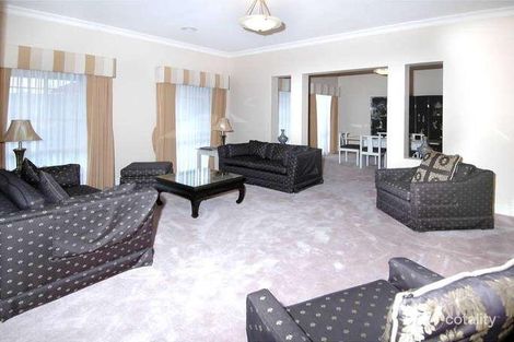 Property photo of 16 Pilgrim Drive Hillside VIC 3037
