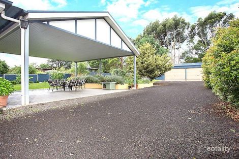 Property photo of 1 Berry Court Hamilton VIC 3300