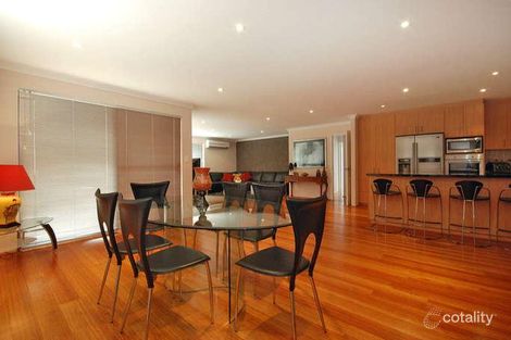 20 San Teodoro Ave, Sinagra, WA 6065