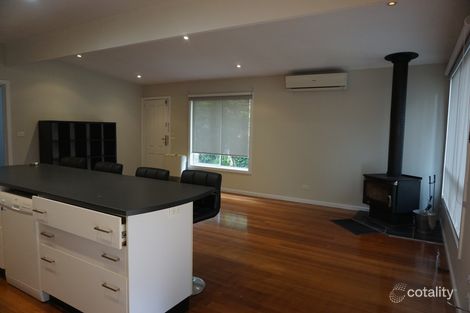 Property photo of 8 King Street Mount Macedon VIC 3441